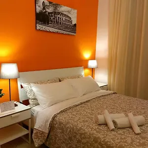 Amoraroma, Economy With Shared Bathrooms Рим