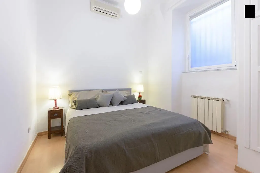 Ave Roma B&B Italy